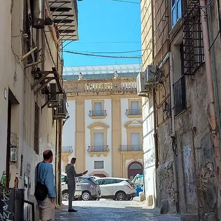 Daire In Pieno Centro I Mori E Le Dame
